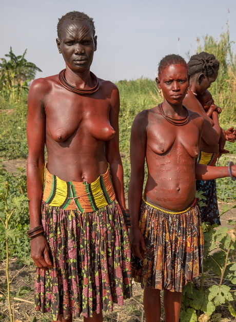 Mundari tribe